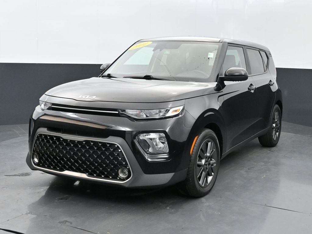 used 2022 Kia Soul car, priced at $19,268