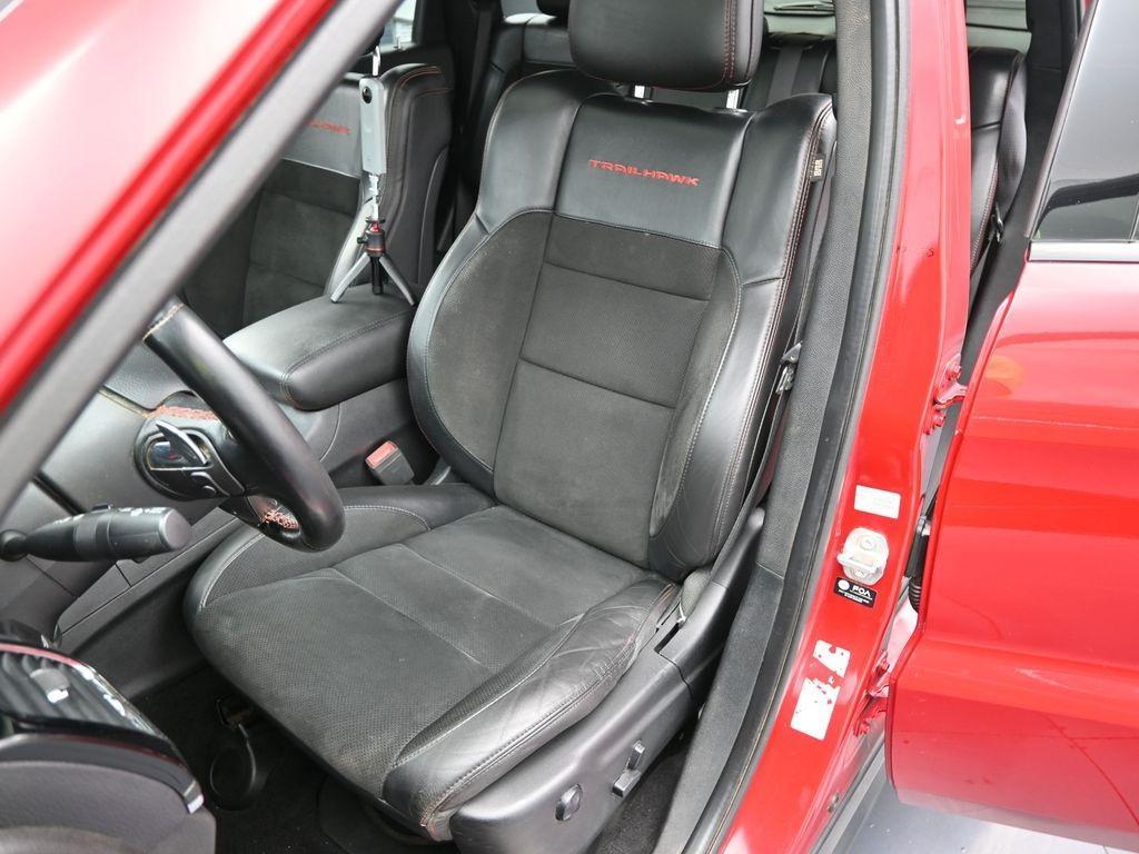 used 2021 Jeep Grand Cherokee car, priced at $30,203