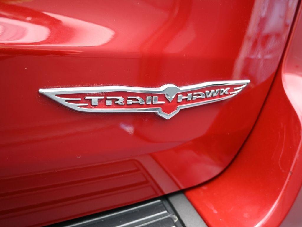 used 2021 Jeep Grand Cherokee car, priced at $30,203