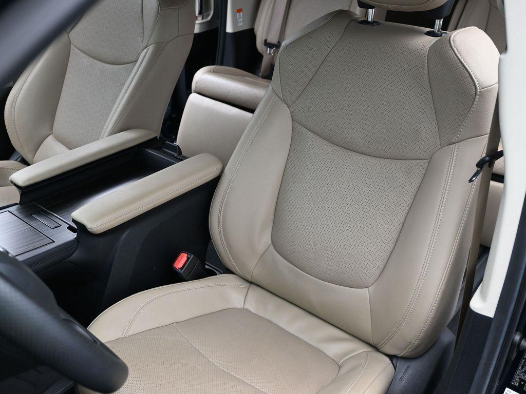 used 2024 Toyota Sienna car, priced at $50,495