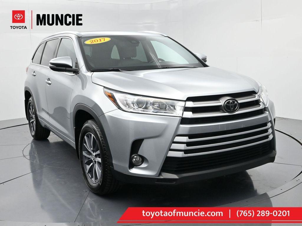 used 2017 Toyota Highlander car, priced at $24,356