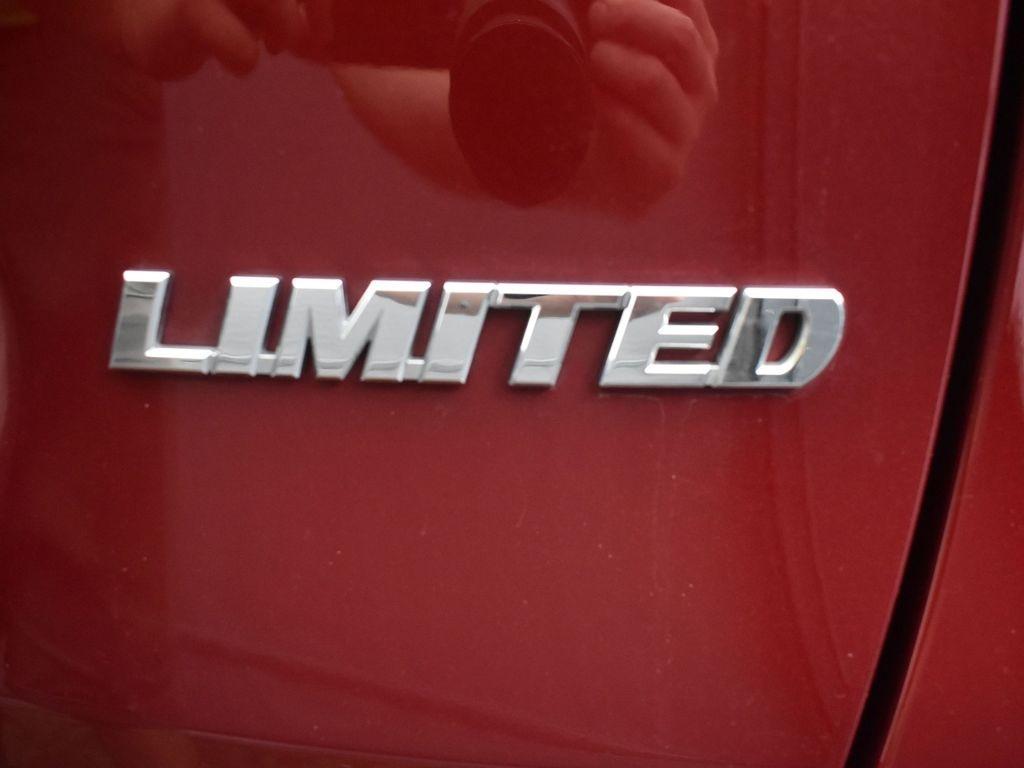 used 2020 Toyota RAV4 car, priced at $29,927
