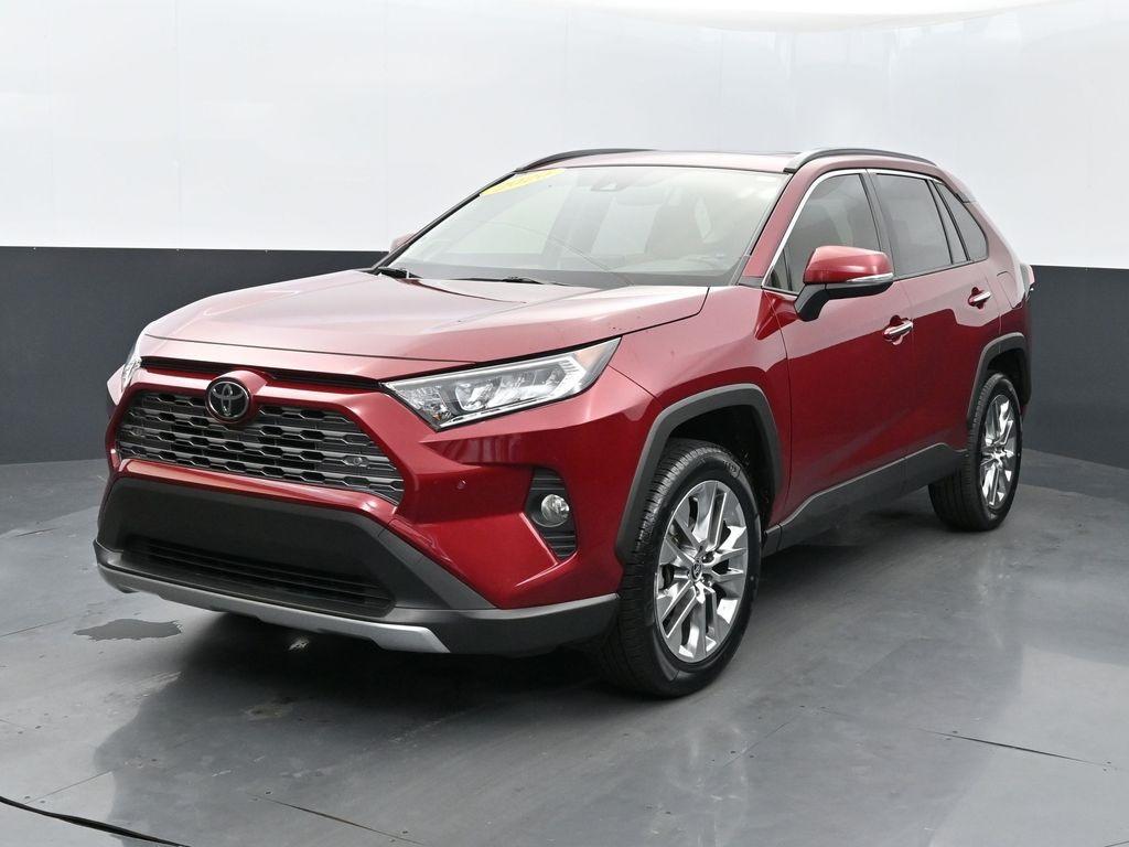 used 2020 Toyota RAV4 car, priced at $29,927