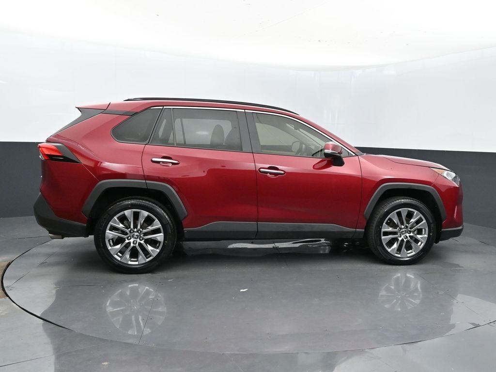 used 2020 Toyota RAV4 car, priced at $29,927