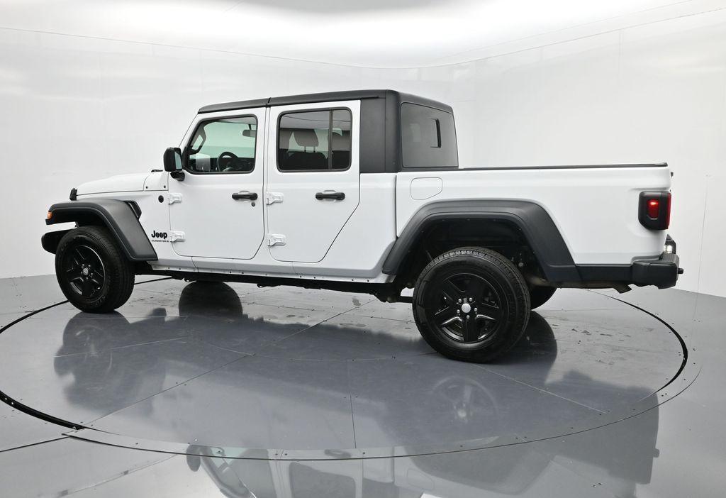 used 2023 Jeep Gladiator car, priced at $27,439