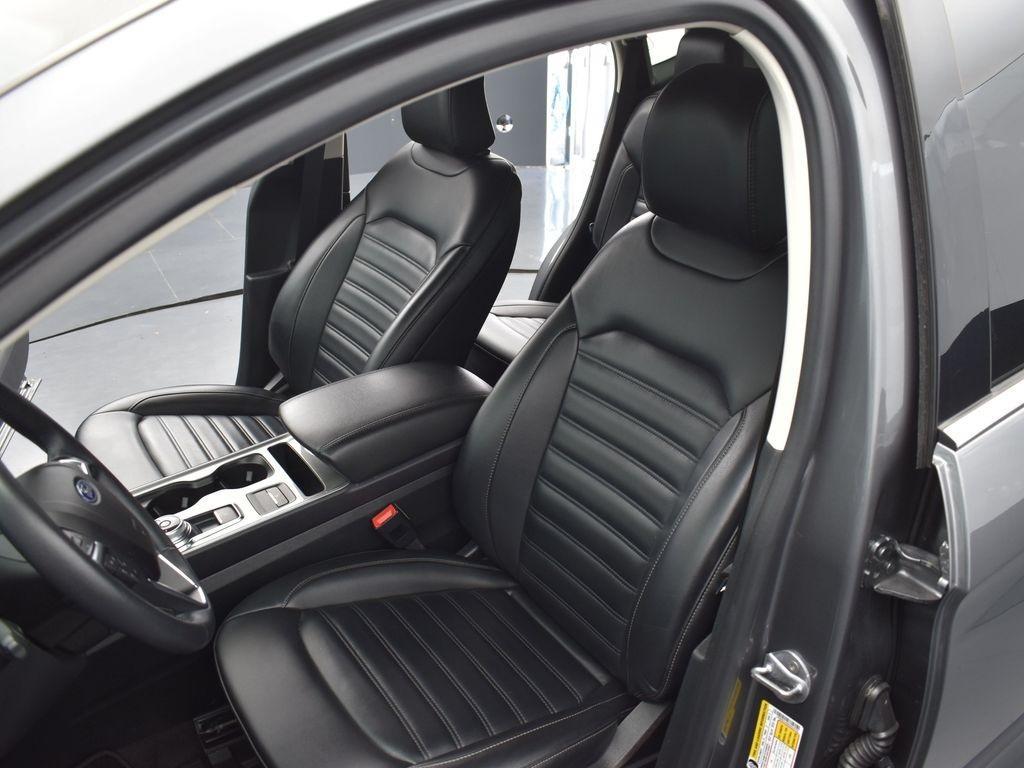 used 2023 Ford Edge car, priced at $24,679
