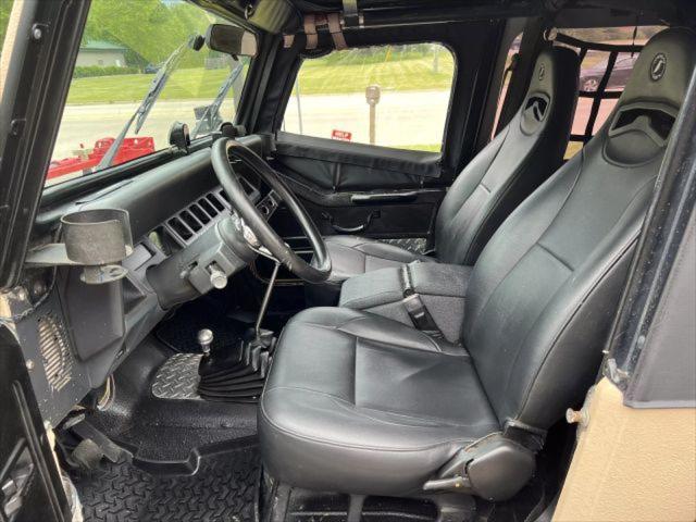used 1993 Jeep Wrangler car, priced at $14,495