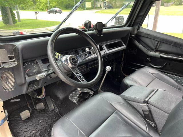 used 1993 Jeep Wrangler car, priced at $14,495