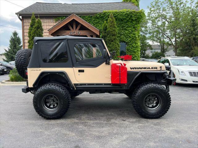 used 1993 Jeep Wrangler car, priced at $14,495