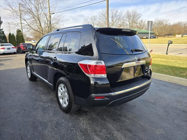 used 2013 Toyota Highlander car, priced at $10,495