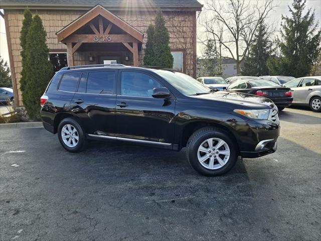 used 2013 Toyota Highlander car, priced at $10,495