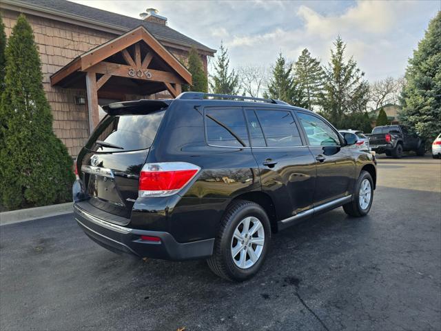 used 2013 Toyota Highlander car, priced at $10,495