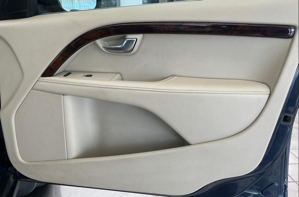 used 2013 Volvo XC70 car, priced at $8,995