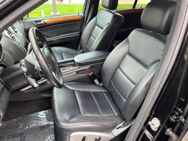 used 2009 Mercedes-Benz M-Class car, priced at $6,495