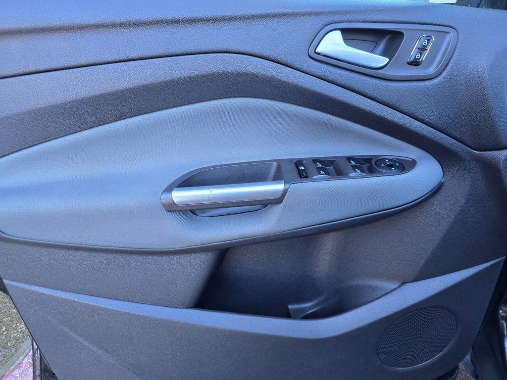 used 2013 Ford Escape car, priced at $6,995