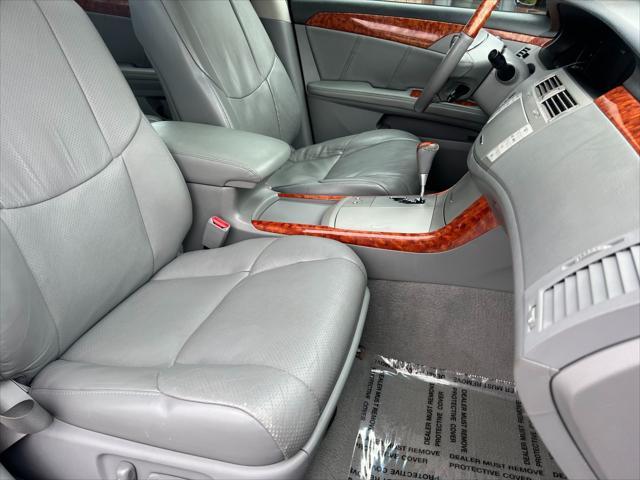 used 2006 Toyota Avalon car, priced at $4,995