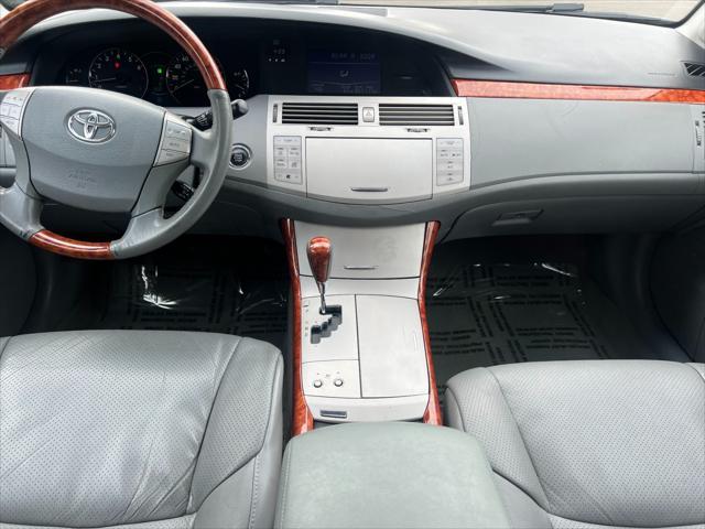 used 2006 Toyota Avalon car, priced at $4,995