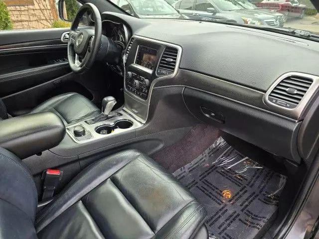 used 2018 Jeep Grand Cherokee car, priced at $15,659