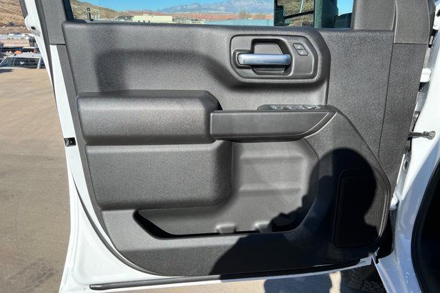 new 2025 Chevrolet Silverado 2500 car, priced at $68,535
