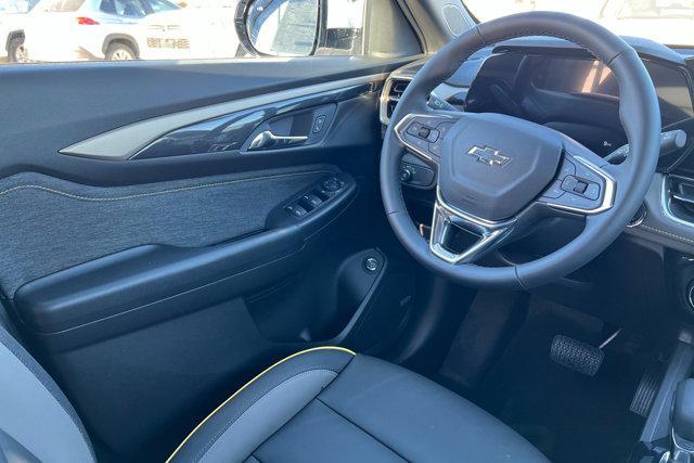 new 2025 Chevrolet TrailBlazer car, priced at $34,075
