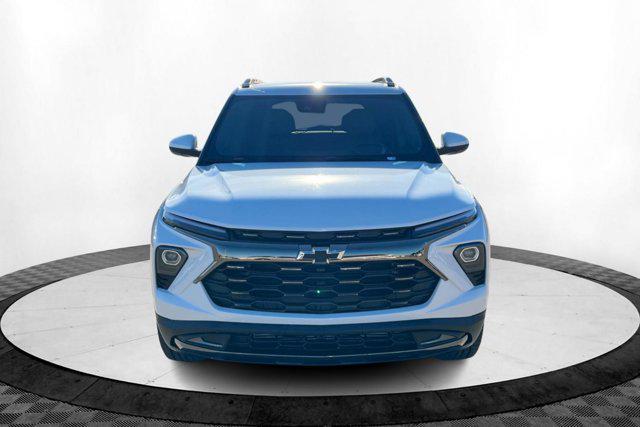 new 2025 Chevrolet TrailBlazer car, priced at $34,075