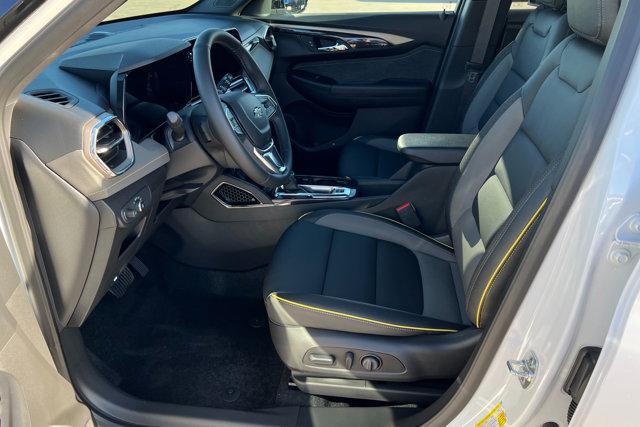 new 2025 Chevrolet TrailBlazer car, priced at $34,075