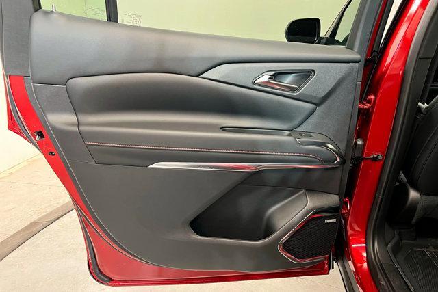 new 2025 Chevrolet Traverse car, priced at $55,240