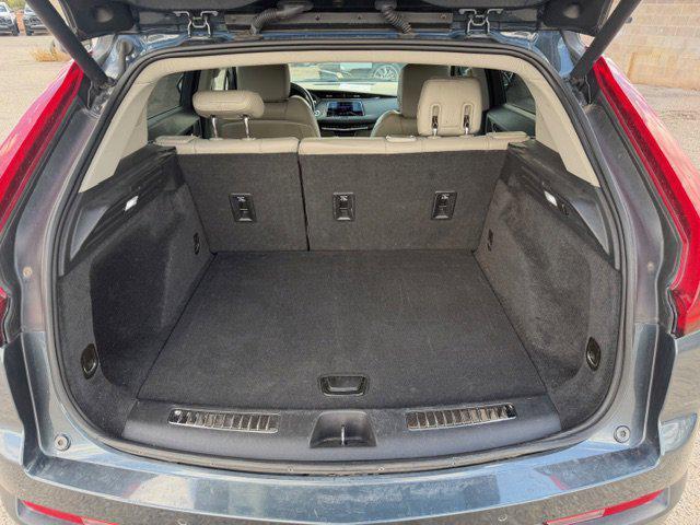 used 2019 Cadillac XT4 car, priced at $17,112