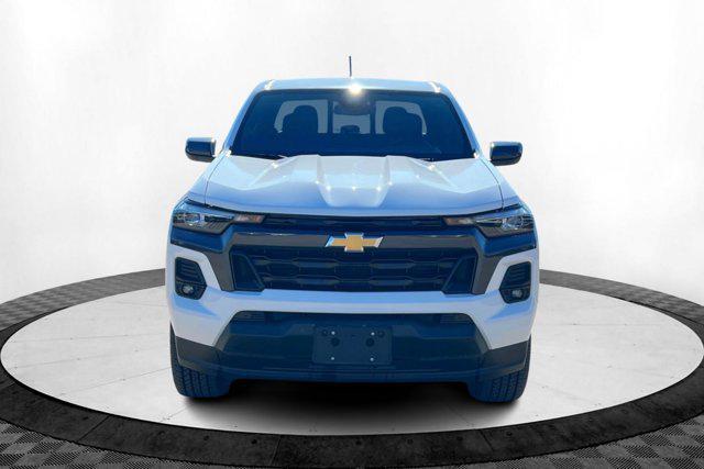new 2024 Chevrolet Colorado car, priced at $39,610