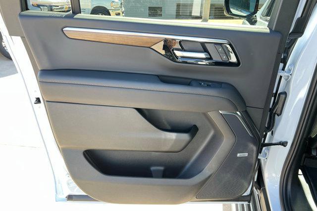 new 2026 Chevrolet Suburban car, priced at $95,265