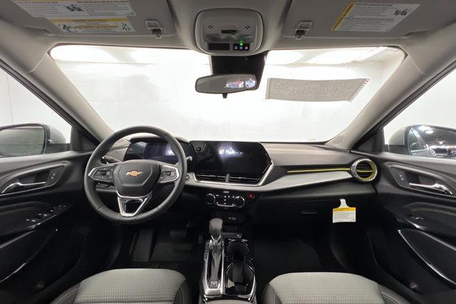 new 2025 Chevrolet Trax car, priced at $25,090