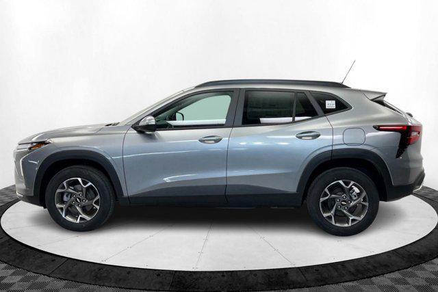new 2025 Chevrolet Trax car, priced at $25,090