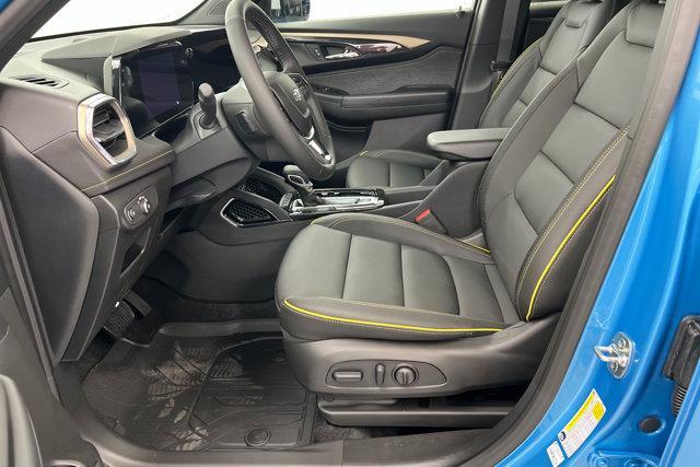 new 2025 Chevrolet TrailBlazer car, priced at $33,825