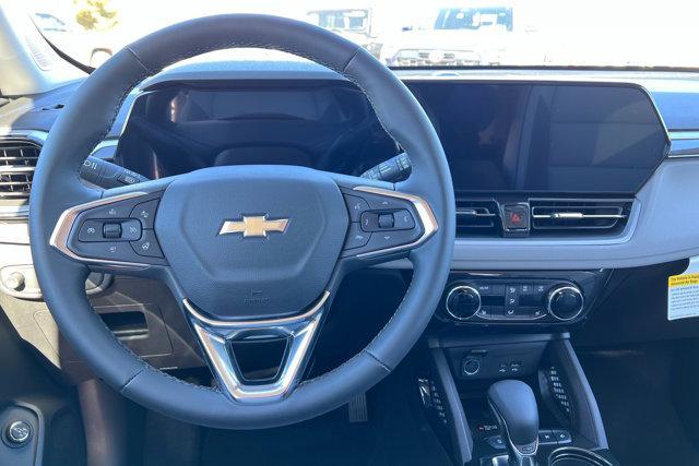 new 2025 Chevrolet TrailBlazer car, priced at $29,715