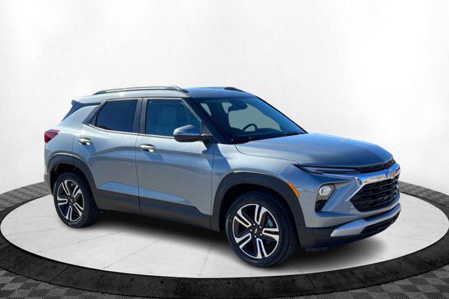 new 2025 Chevrolet TrailBlazer car, priced at $29,715
