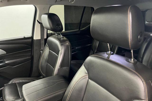 used 2021 Chevrolet Traverse car, priced at $26,977