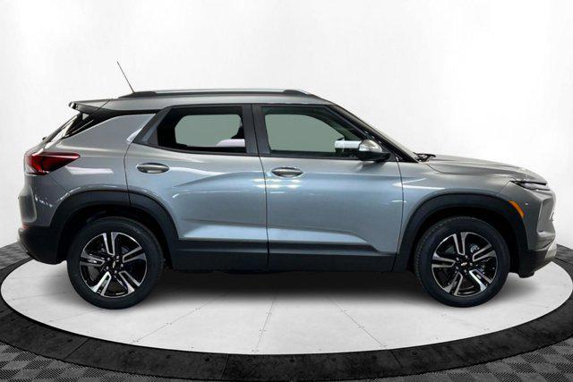 new 2025 Chevrolet TrailBlazer car, priced at $31,570