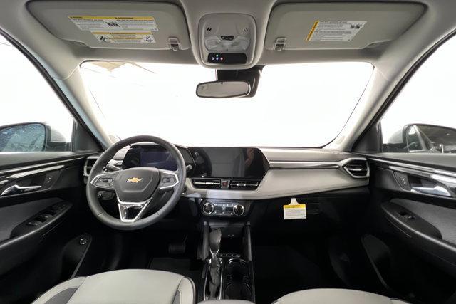 new 2025 Chevrolet TrailBlazer car, priced at $31,570