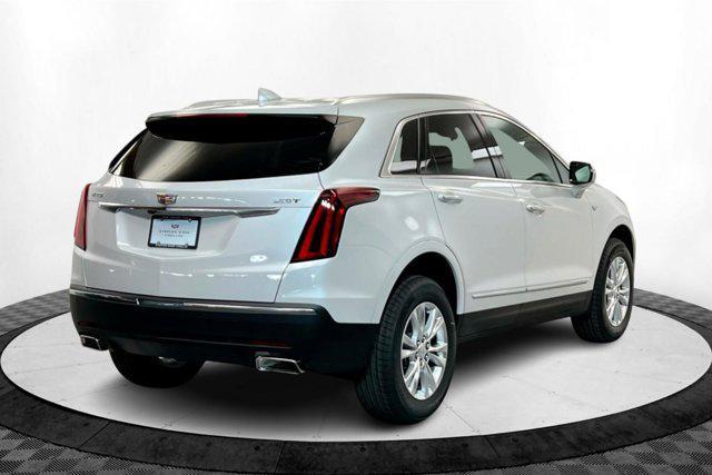 new 2025 Cadillac XT5 car, priced at $47,225