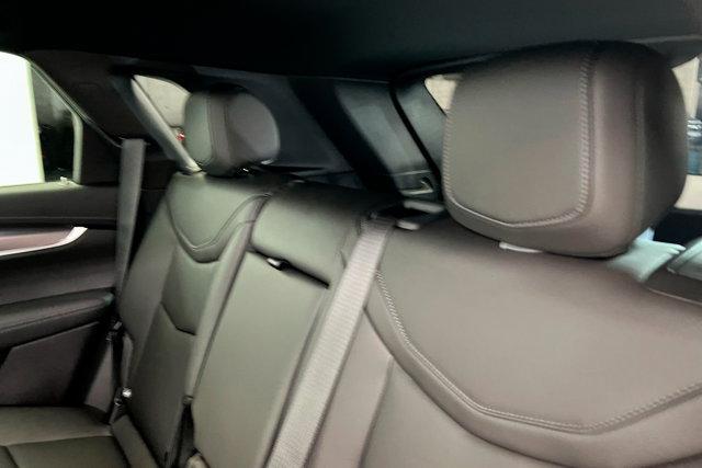 new 2025 Cadillac XT5 car, priced at $47,225