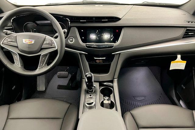 new 2025 Cadillac XT5 car, priced at $47,225