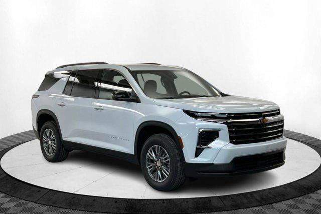 new 2026 Chevrolet Traverse car, priced at $44,115