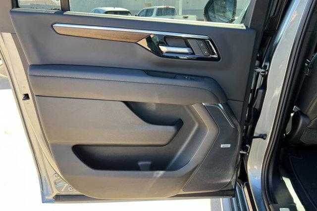 new 2026 Chevrolet Suburban car, priced at $87,960