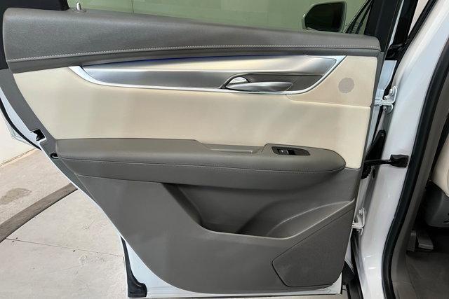 used 2018 Cadillac XT5 car, priced at $20,400