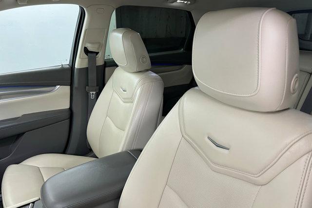 used 2018 Cadillac XT5 car, priced at $20,400