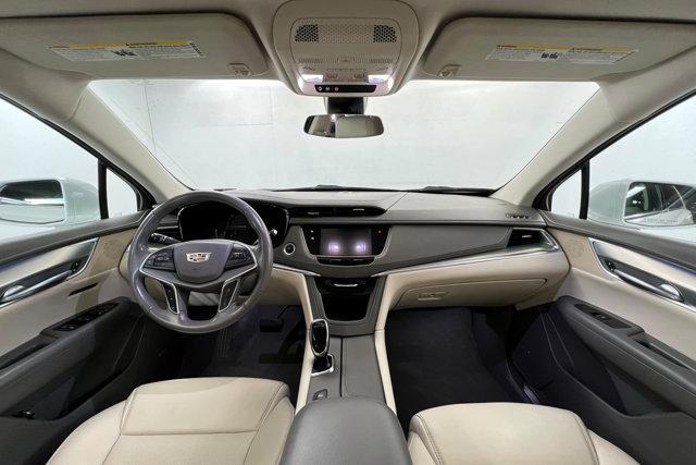 used 2018 Cadillac XT5 car, priced at $20,400