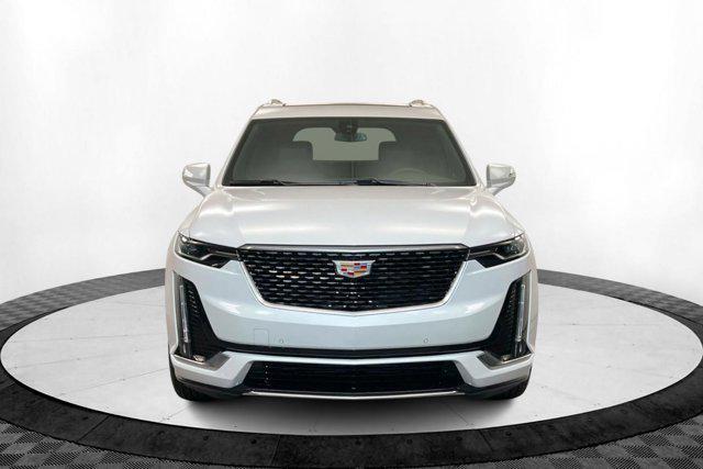 new 2025 Cadillac XT6 car, priced at $54,265