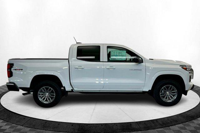 new 2025 Chevrolet Colorado car, priced at $44,935