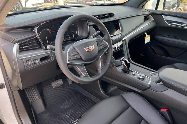 new 2025 Cadillac XT5 car, priced at $48,810