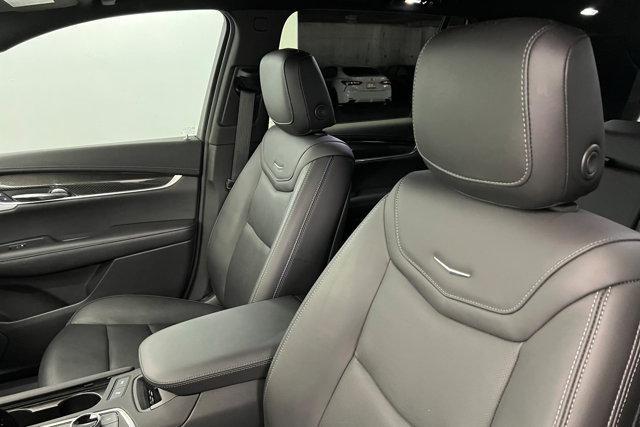 used 2023 Cadillac XT6 car, priced at $44,406